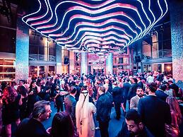 SLS Dubai Hotel & Residences