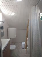 Charming 2-bed House in Sesimbra