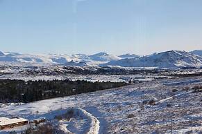 Luxurious Large Home, Perfect for Your Group