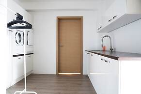 Luxurious Large Home, Perfect for Your Group