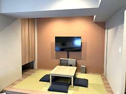 MONday Apart Premium GINZA SHINTOMICHO