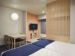 MONday Apart Premium GINZA SHINTOMICHO