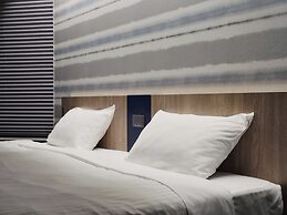 MONday Apart Premium GINZA SHINTOMICHO