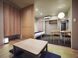 MONday Apart Premium GINZA SHINTOMICHO