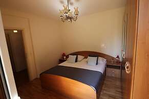 Apartment Amazing Summer