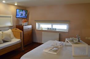 ChaniaStay Central Apartments