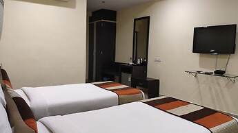 Hotel City Square by KeyMagics