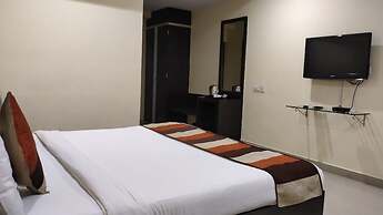 Hotel City Square by KeyMagics