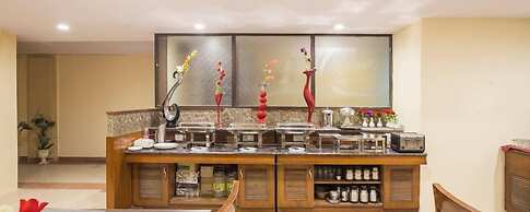 Hotel City Square by KeyMagics