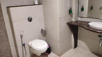 Hotel City Square by KeyMagics