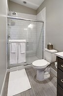 Willows At Grand Park 4 Bedroom Home by RedAwning