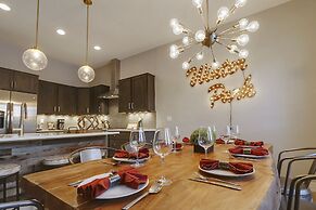 Willows At Grand Park 4 Bedroom Home by RedAwning