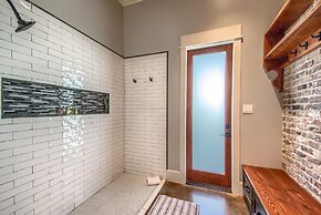 River Repose Rr 7134 4 Bedroom Home by RedAwning