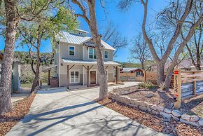 River Repose Rr 7134 4 Bedroom Home by RedAwning