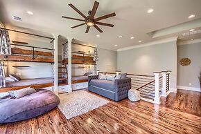 River Repose Rr 7134 4 Bedroom Home by RedAwning