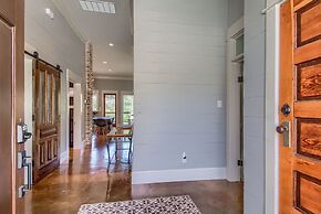 River Repose Rr 7134 4 Bedroom Home by RedAwning