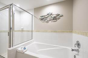 Market Street Inn 444