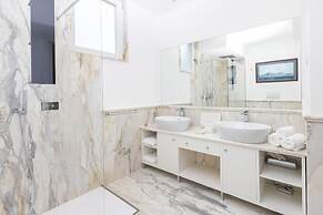 Elegant Sorrento Coast Villa with Pool and Tennis Court