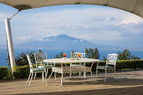 Elegant Sorrento Coast Villa with Pool and Tennis Court