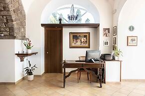 Elegant Sorrento Coast Villa with Pool and Tennis Court