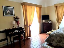 Elegant Sorrento Coast Villa with Pool and Tennis Court