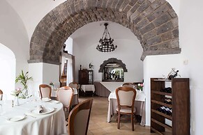 Elegant Sorrento Coast Villa with Pool and Tennis Court