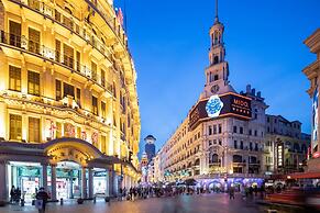 Holiday Inn Shanghai Nanjing Road by IHG