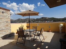 Loteria Panoramic House & Rooftop