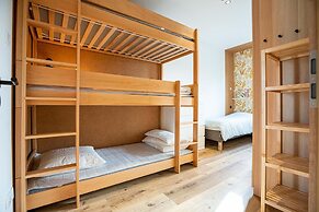 La Maison Devant La Prairie