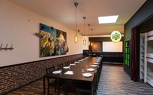 La Maison Devant La Prairie