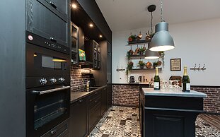 La Maison Devant La Prairie