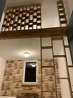 La Maison Devant La Prairie