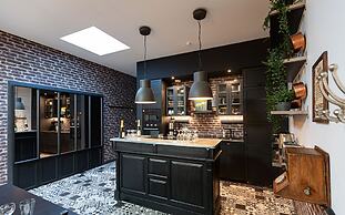 La Maison Devant La Prairie