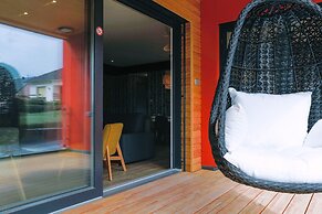 La Maison Devant La Prairie