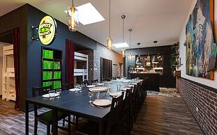 La Maison Devant La Prairie