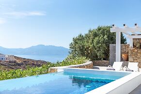 Glorious Aegean View Pool Villa Pharos