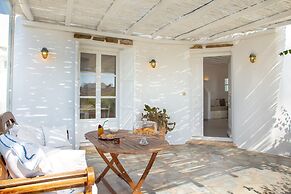 Glorious Aegean View Pool Villa Pharos