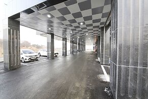 City Hotel