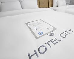 City Hotel