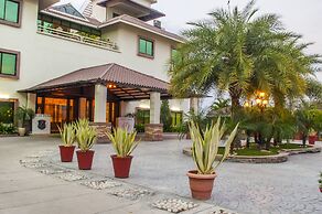 Jalsa Hotel & Banquets