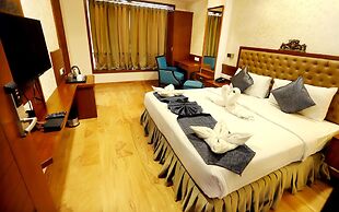 Jalsa Hotel & Banquets