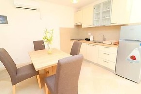 Apartments Seafront Silence