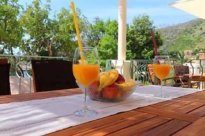 Apartments Seafront Silence