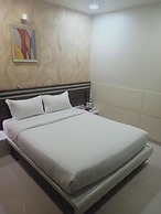 Rudra Shelter Business Hotel