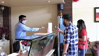 Rudra Shelter Business Hotel