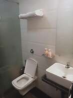 Rudra Shelter Business Hotel