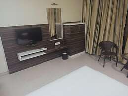 Rudra Shelter Business Hotel