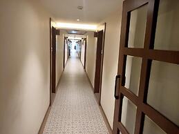 Rudra Shelter Business Hotel