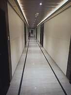 Rudra Shelter Business Hotel