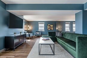Hotel Elkhart, Tapestry Collection by Hilton